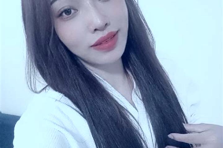 Chloe, 26 — Escort in Nam Can, Vietnam