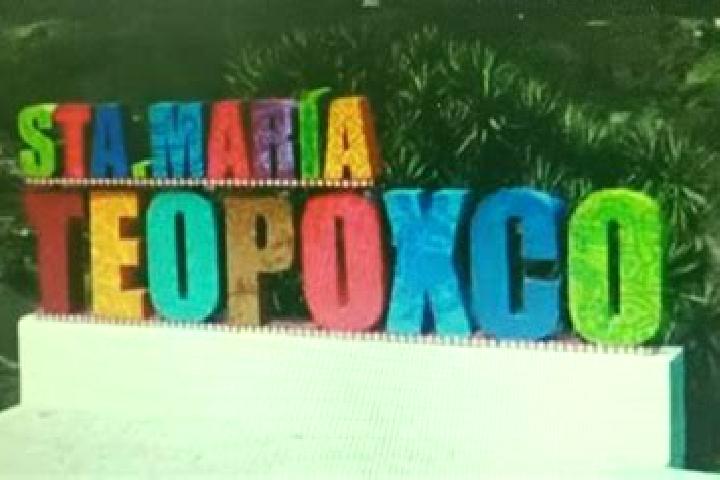 Chloe, 26 — Escort in Santa Maria Teopoxco, Mexico