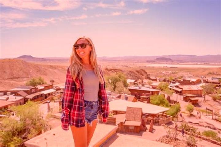 Chloe, 26 — Escort in Yermo, United States