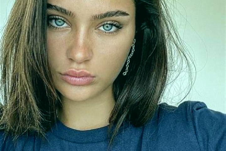 Chloe, 27, a auburn dark-eyed caucasian companion based in Samford. Offering 69, Massage, Prostate Massage, OWO, Party Girl. Available for incall and outcall...