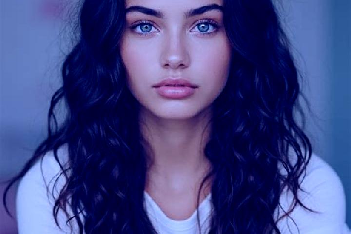 Chloe, 27, a black amber-eyed mediterranean companion based in Rod. Offering Massage, Deep French Kissing, Overnight. Available for incall and outcall, day a...
