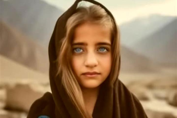 Chloe, 27, a blonde grey-eyed middle eastern companion based in Old Perlican. Offering Dinner Date, Domination, OWO, Roleplay. Available for incall and outca...