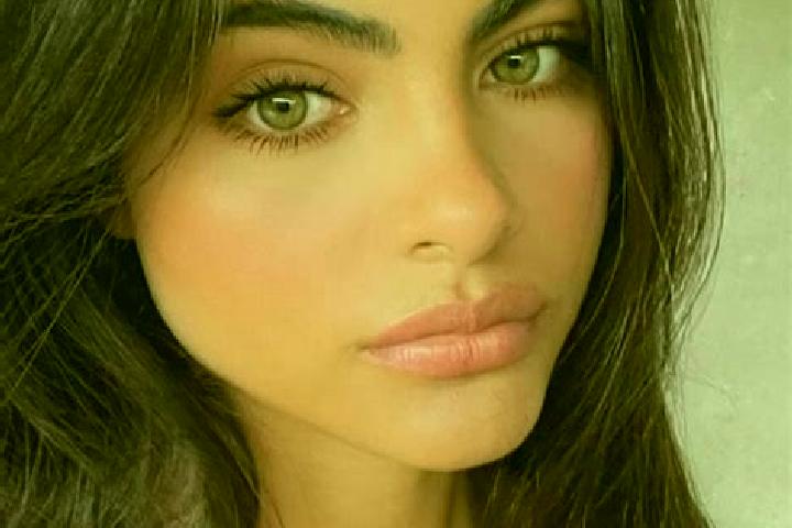 Chloe, 27, a brunette grey-eyed indian companion based in Kalghatgi. Offering Deep French Kissing, A-Level, Massage, Erotic Massage. Available for incall and...