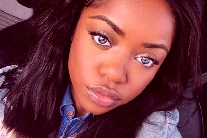 Chloe, 27, a dark blonde blue-eyed ebony companion based in Eleftherio - Kordelio. Offering Prostate Massage, Tantra, Deep French Kissing, Dinner Date. Avail...