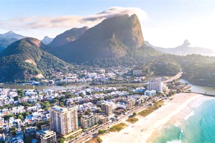 Chloe, 27 — Escort in Barra da Tijuca, Brazil