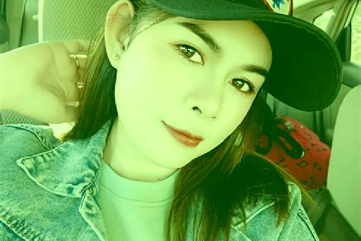 Chloe, 27 — Escort in Chon Daen, Thailand