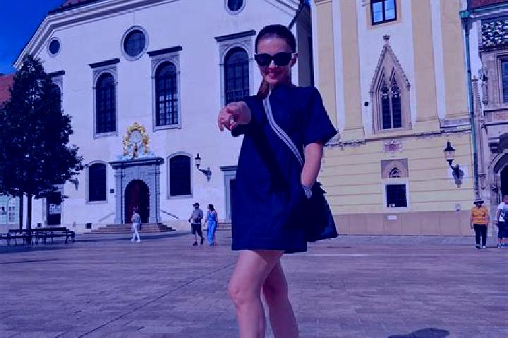 Chloe, 27 — Escort in Racasdia, Romania