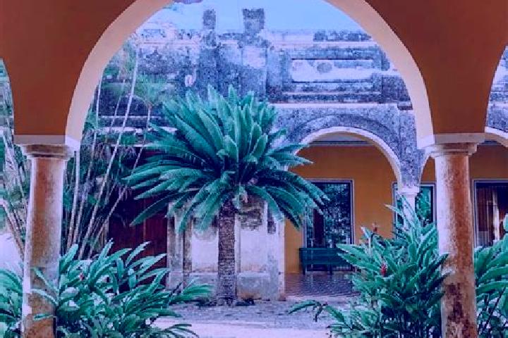 Chloe, 27 — Escort in Yaxcopoil, Mexico