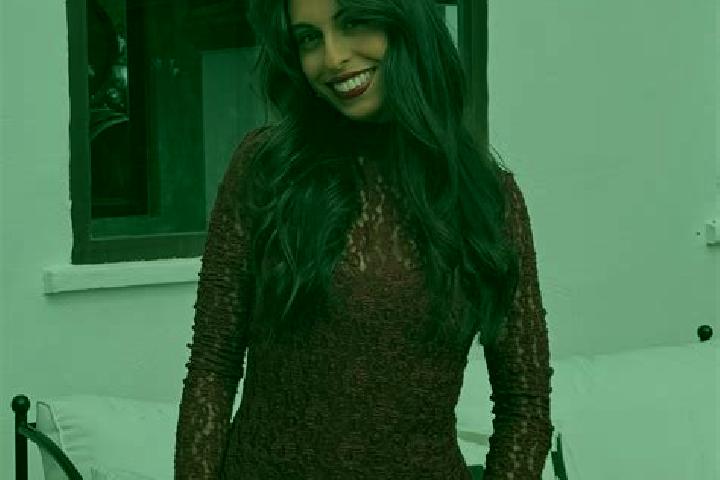Chloe, 27 — Escort in Zaragoza, El Salvador
