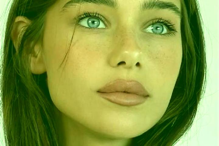 Chloe, 28, a brunette grey-eyed caucasian companion based in Husum. Offering Deep French Kissing, 69, GFE, Domination. Available for incall and outcall, over...