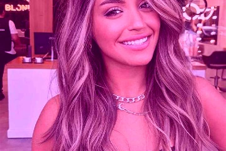 Chloe, 28, a dark blonde amber-eyed middle eastern companion based in Urdinarrain. Offering Deep French Kissing, Overnight, CIM. Available for incall and out...
