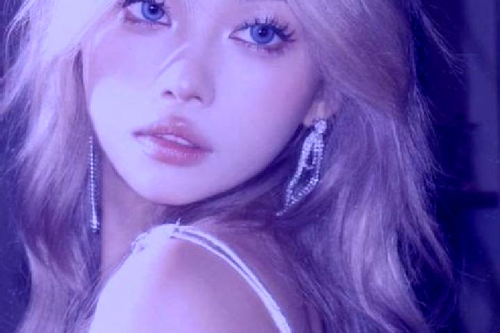 Chloe, 28, a platinum blonde blue-eyed asian companion based in Luisago. Offering Massage, Party Girl, Couples, OWO, Deep French Kissing. Available for incal...