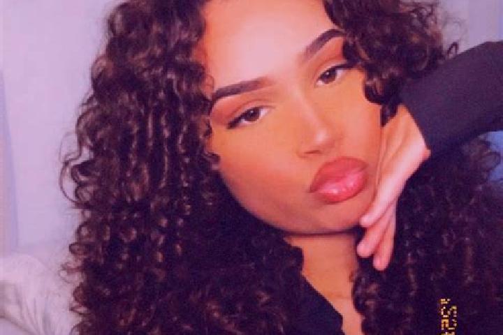 Chloe, 28 — Escort in Beattyville, United States