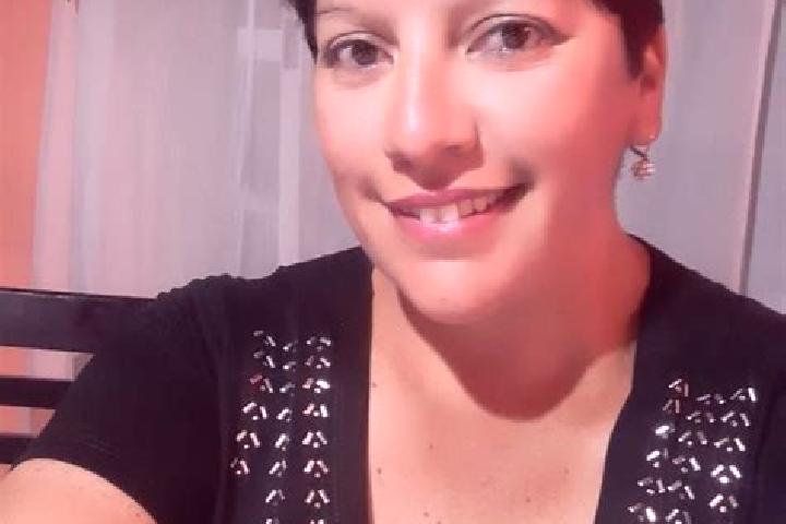 Chloe, 28 — Escort in Luchy, France