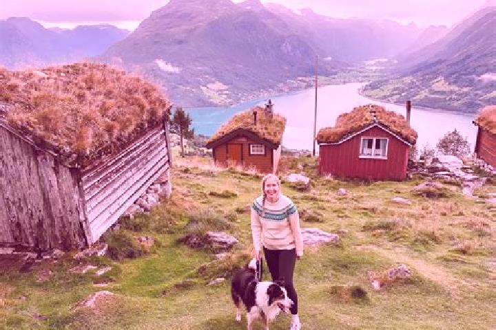 Chloe, 28 — Escort in Selvik, Norway