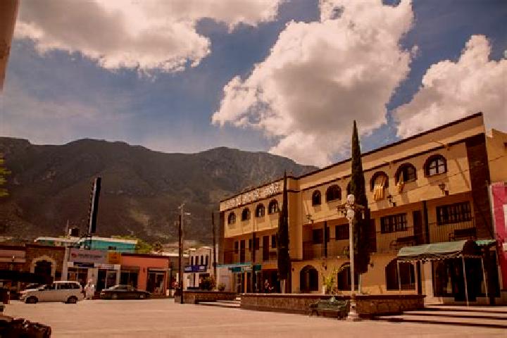 Chloe, 28 — Escort in Tecpan de Galeana, Mexico