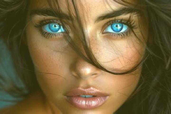 Chloe, 29, a auburn blue-eyed middle eastern companion based in Cerny Most. Offering GFE, CIM, Domination, Roleplay. Available for incall and outcall, day an...