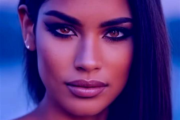 Chloe, 29, a black amber-eyed latina companion based in Kawlet. Offering OWO, Couples, Deep French Kissing. Available for incall and outcall, overnight booki...
