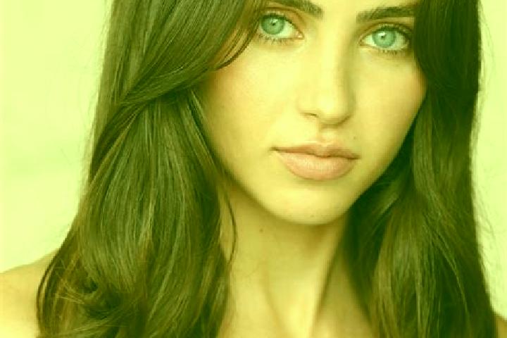 Chloe, 29, a brunette brown-eyed latina companion based in Ragol. Offering Domination, Dinner Date, Overnight, Duos. Available for incall and outcall, day an...