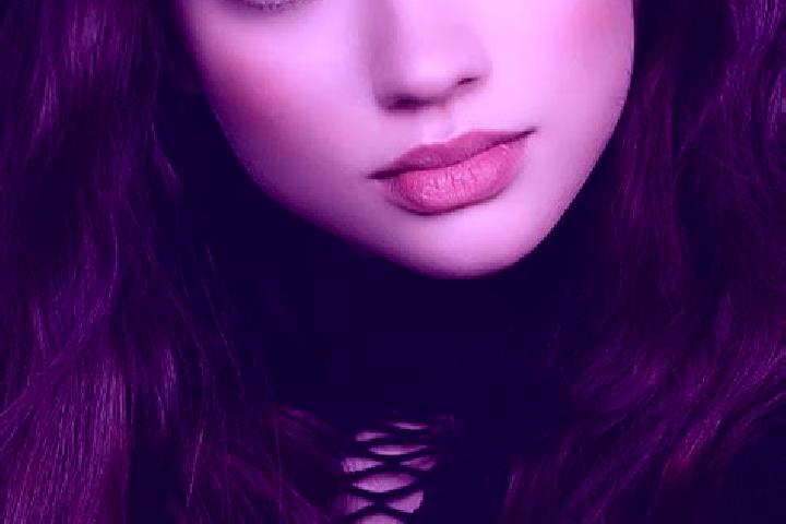 Chloe, 29, a brunette dark-eyed caucasian companion based in Miron Costin. Offering Striptease, Erotic Massage, Prostate Massage. Available for incall and ou...