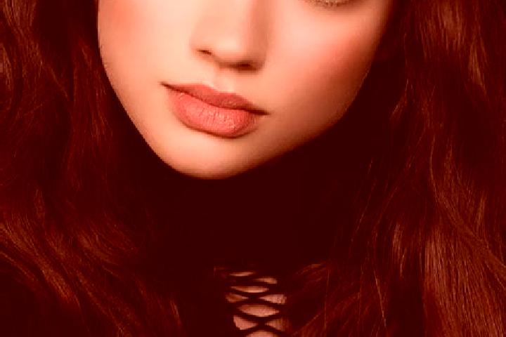 Chloe, 29, a brunette dark-eyed european companion based in Braddock Hills. Offering Deep French Kissing, Erotic Massage, 69, Striptease. Available for incal...