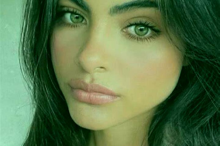 Chloe, 29, a brunette hazel-eyed middle eastern companion based in Cassine. Offering Party Girl, 69, Fetish, Girlfriend Experience. Available for incall and ...
