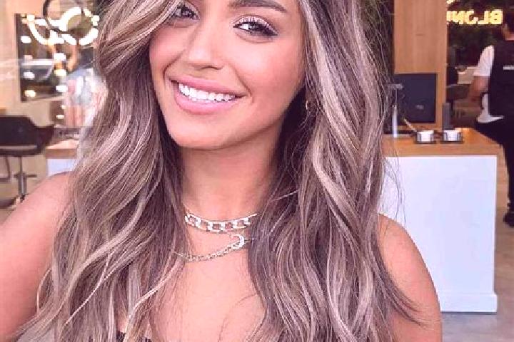 Chloe, 29, a dark blonde brown-eyed caucasian companion based in Leogane. Offering Prostate Massage, Overnight, Deep French Kissing. Available for incall and...