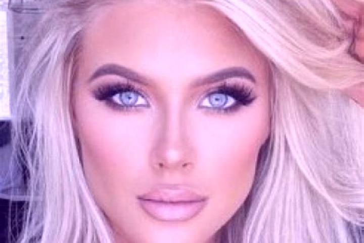 Chloe, 29, a platinum blonde grey-eyed european companion based in Haellbybrunn. Offering Girlfriend Experience, Couples. Available for incall and outcall, d...