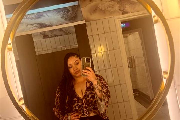 Chloe, 29 — Escort in Kahla, Germany