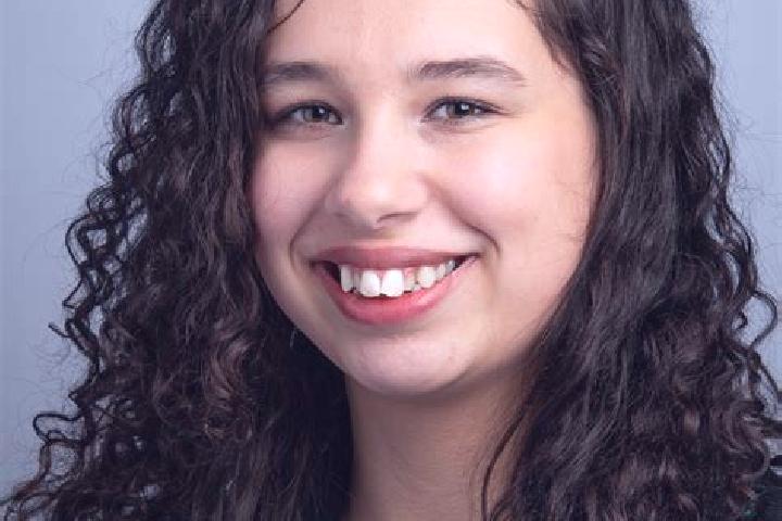 Chloe, 29 — Escort in Lomira, United States