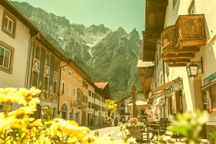 Chloe, 29 — Escort in Mittenwald, Germany