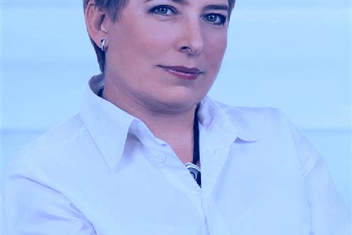 Chloe, 29 — Escort in Petrova, Slovakia