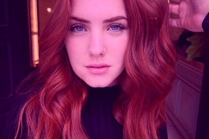 Chloe, 30, a auburn blue-eyed middle eastern companion based in Soedingberg. Offering CIM, Fetish, Couples, Tantra. Available for incall and outcall, overnig...