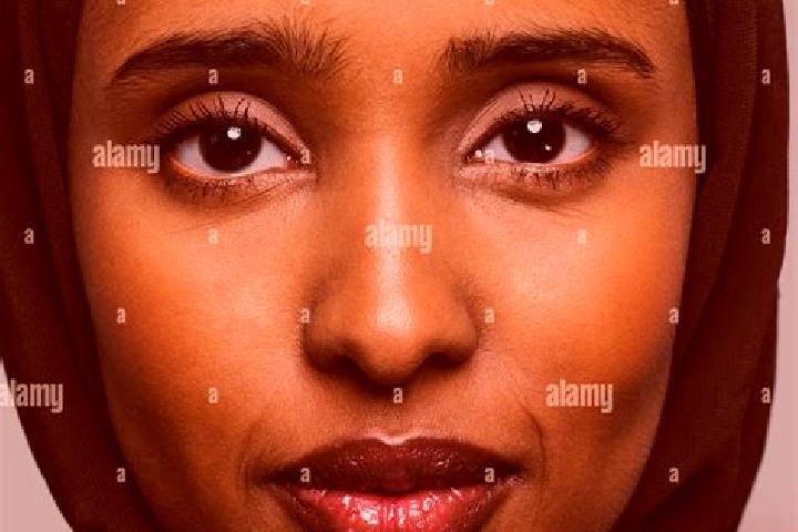 Chloe, 30, a black dark-eyed middle eastern companion based in Evkuran. Offering OWO, Domination, BDSM, Girlfriend Experience, Party Girl. Available for inca...