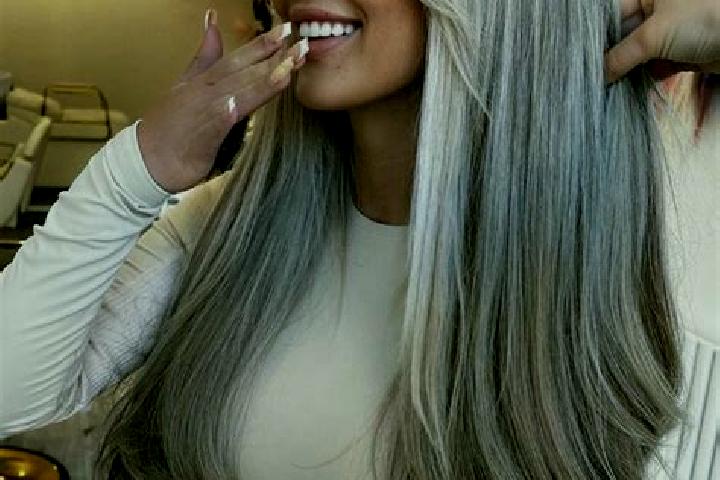 Chloe, 30, a blonde grey-eyed indian companion based in Dubei. Offering Duos, Couples, Fetish. Available for incall and outcall, overnight bookings available.