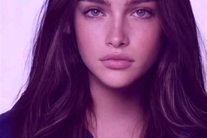 Chloe, 30, a brunette blue-eyed european companion based in Baie-Mahault. Offering Dinner Date, BDSM, Roleplay. Available for incall and outcall, day and eve...