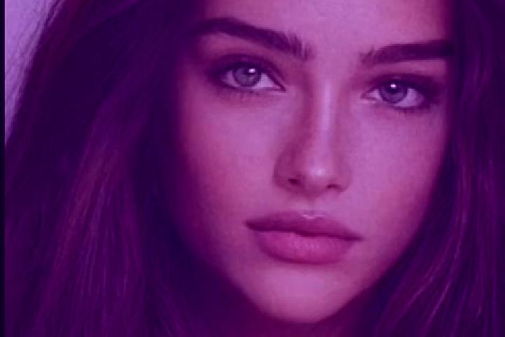 Chloe, 30, a chestnut grey-eyed caucasian companion based in Saubersdorf. Offering OWO, Massage, Overnight. Available for incall and outcall, day and evening...