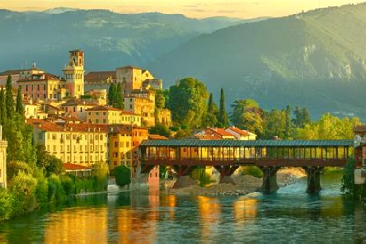 Chloe, 30 — Escort in Cismon del Grappa, Italy