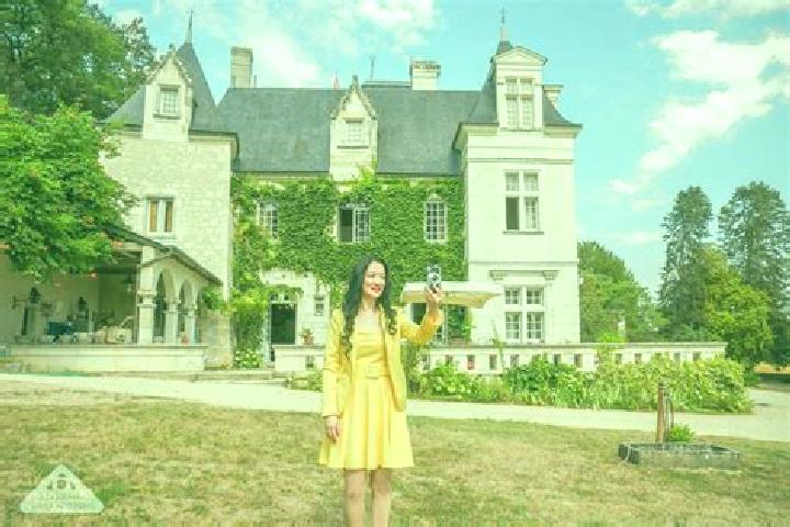 Chloe, 30 — Escort in Cravant-les-Coteaux, France