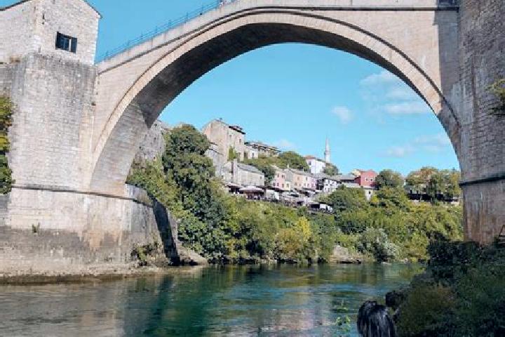 Chloe, 30 — Escort in Dreznica, Bosnia and Herzegovina