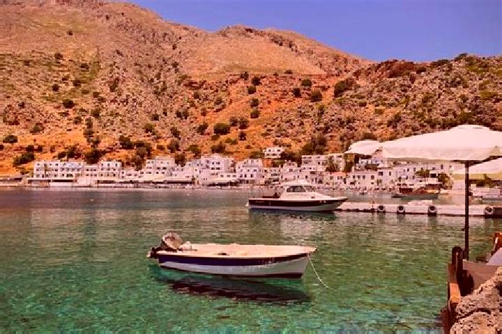 Chloe, 30 — Escort in Loutro, Greece