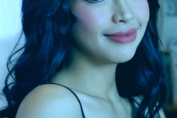 Chloe, 30 — Escort in Moro, Indonesia