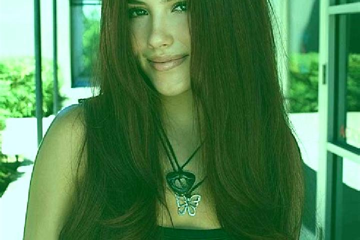 Chloe, 31, a auburn dark-eyed indian companion based in South Tucson. Offering Dinner Date, BDSM, Party Girl. Available for incall and outcall, day and eveni...