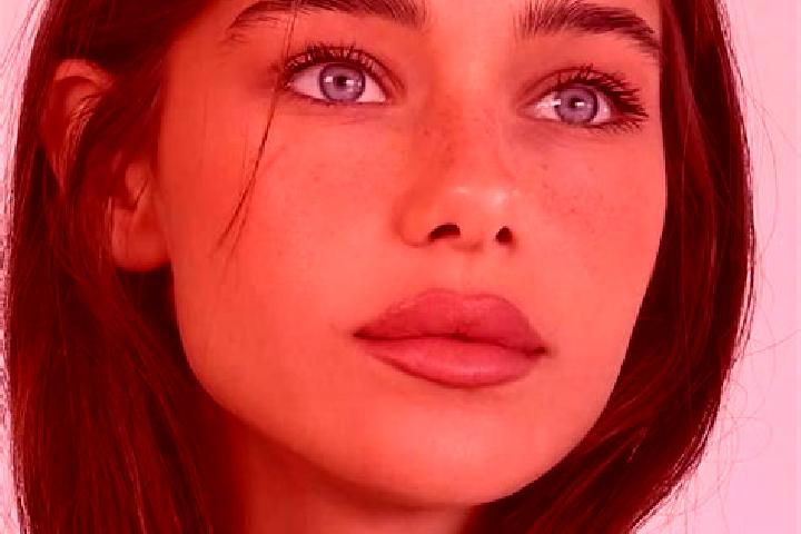 Chloe, 31, a brunette blue-eyed latina companion based in Pinotepa Nacional. Offering Girlfriend Experience, OWO, Erotic Massage, A-Level. Available for inca...