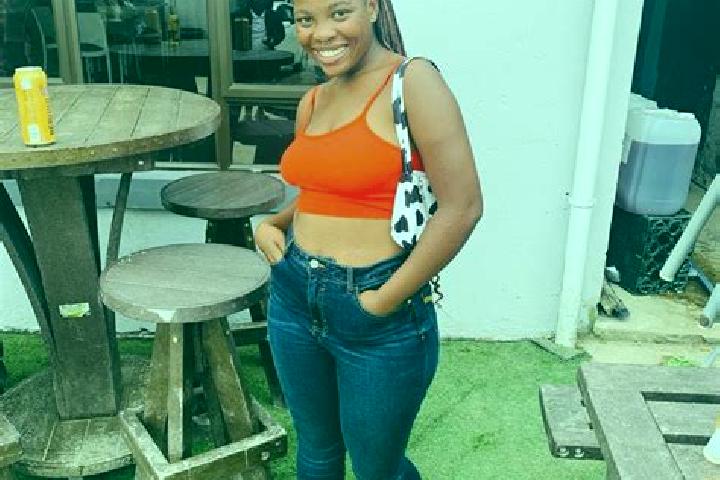Chloe, 31 — Escort in Elliotdale, South Africa
