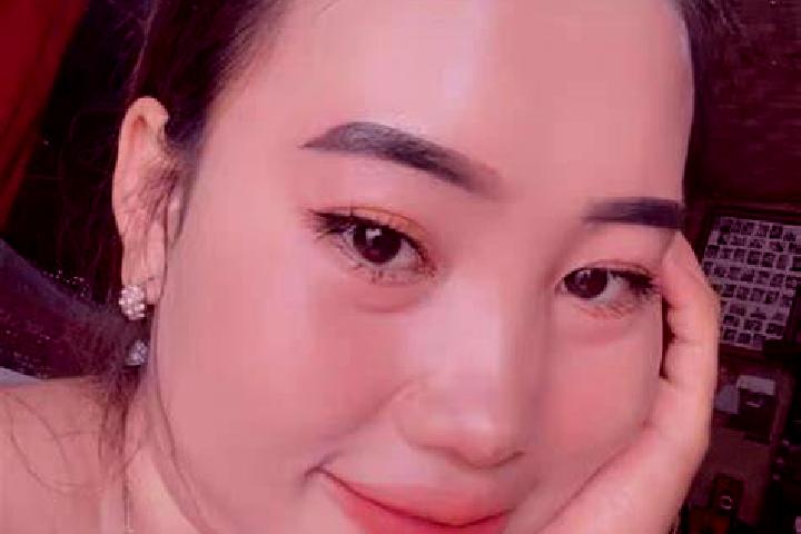 Chloe, 31 — Escort in Rancasadang, Indonesia