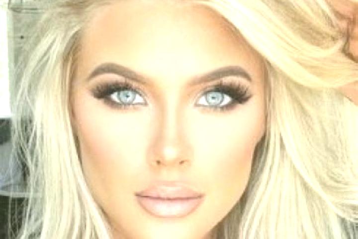 Chloe, 32, a platinum blonde grey-eyed mixed companion based in Hlukhivtsi. Offering Domination, OWO, Couples, Striptease, BDSM. Available for incall and out...