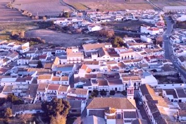 Chloe, 32 — Escort in Castilleja del Campo, Spain