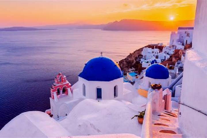 Chloe, 32 — Escort in Chryso, Greece