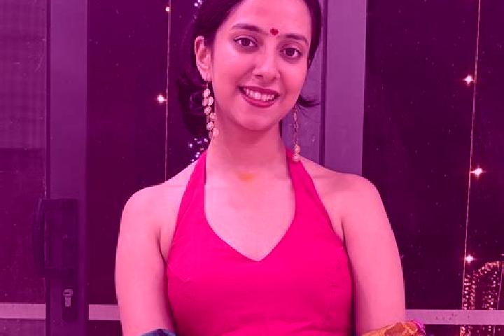 Chloe, 32 — Escort in Kudlu, India